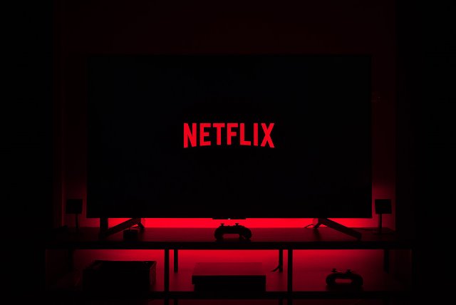 Netflix perde assinantes pela primeira vez em 10 anos - Portal Barelândia