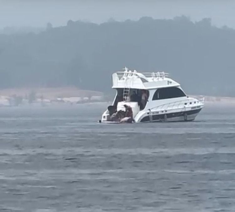 Empresário morre ao cair de jet ski na praia da Ponta Negra