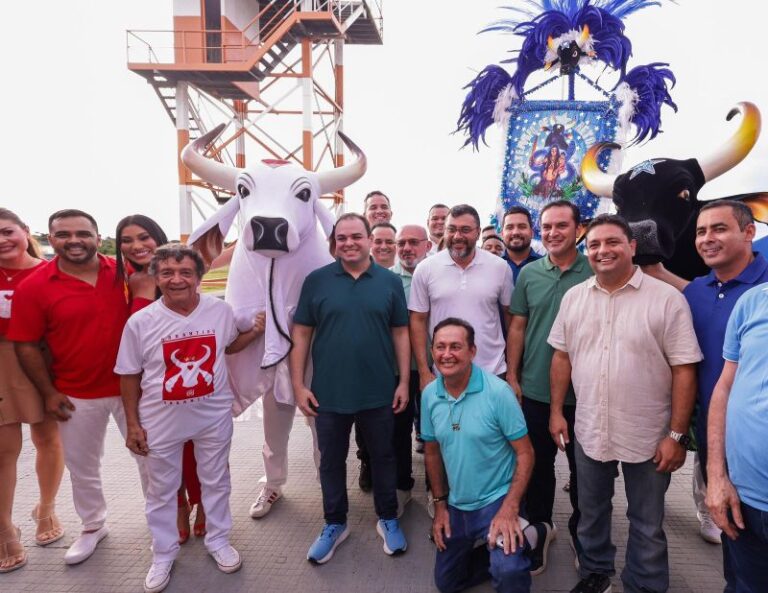 Festival de Parintins 2025 é lançado com anúncio de novo Bumbódromo