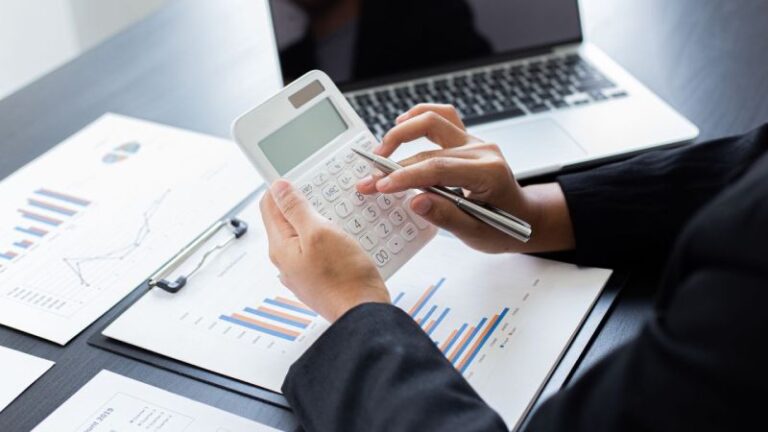 IR 2025: Especialistas alertam sobre cuidados e erros comuns