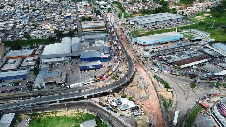 Viaduto Rei Pelé será inaugurado nesta quarta-feira em Manaus